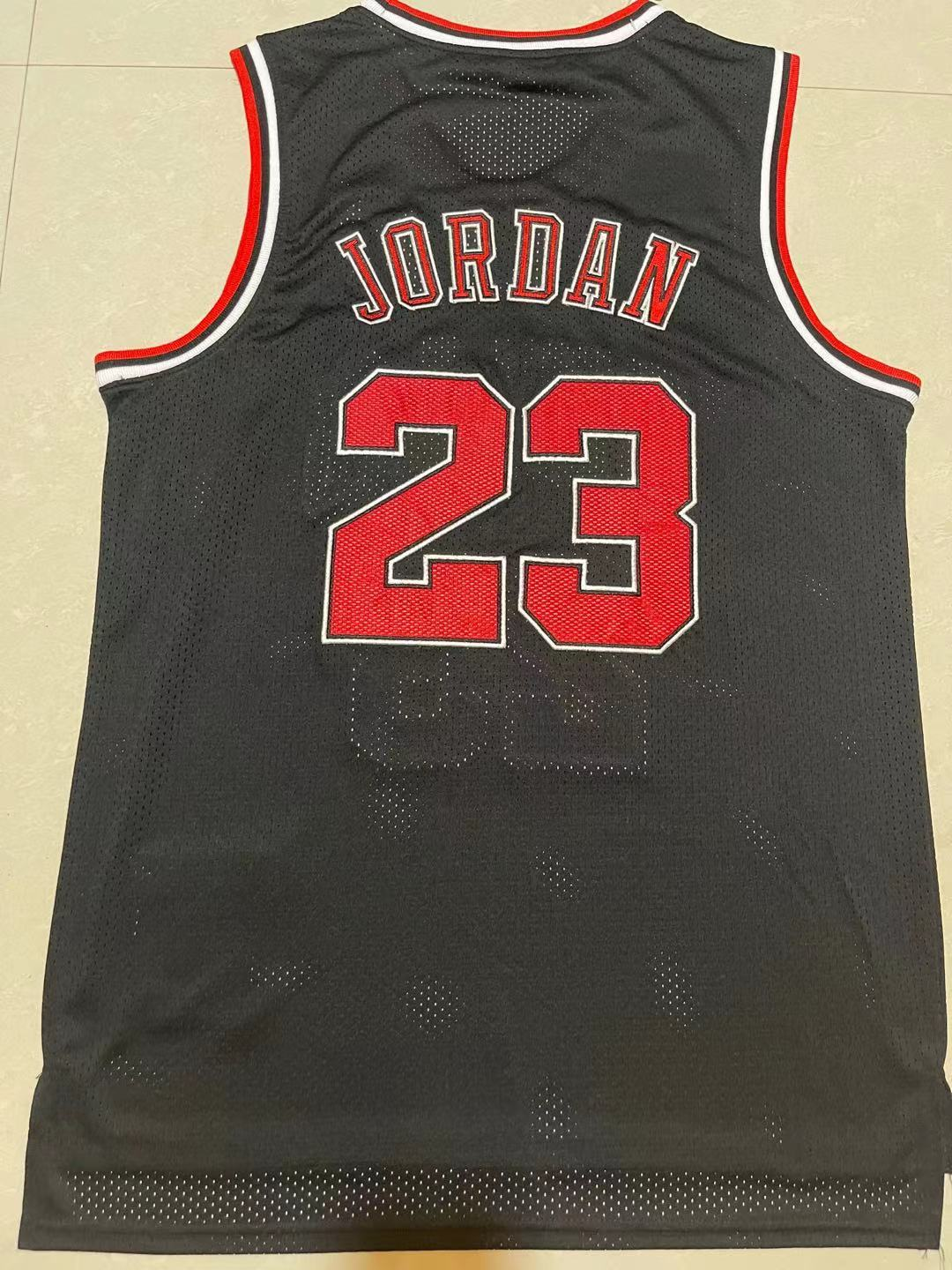 CHICAGO BULLS JORDAN JERSEY BLACK