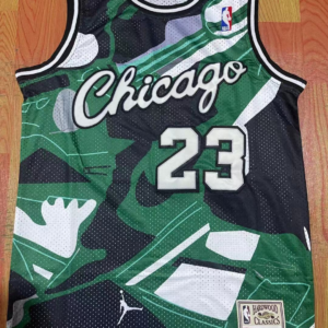 chicago bulls army salute jersey