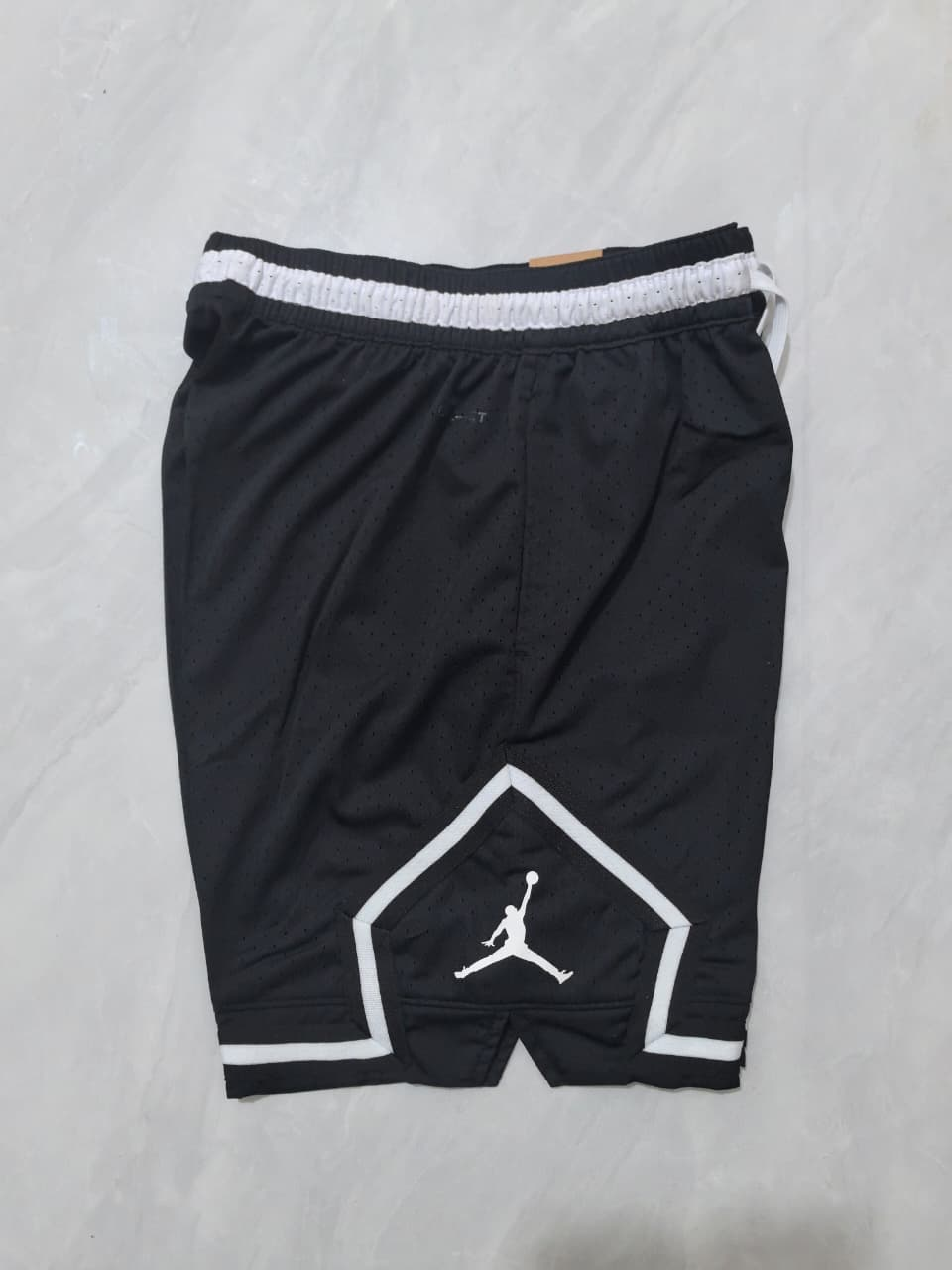 JORDAN SHORT BLACK
