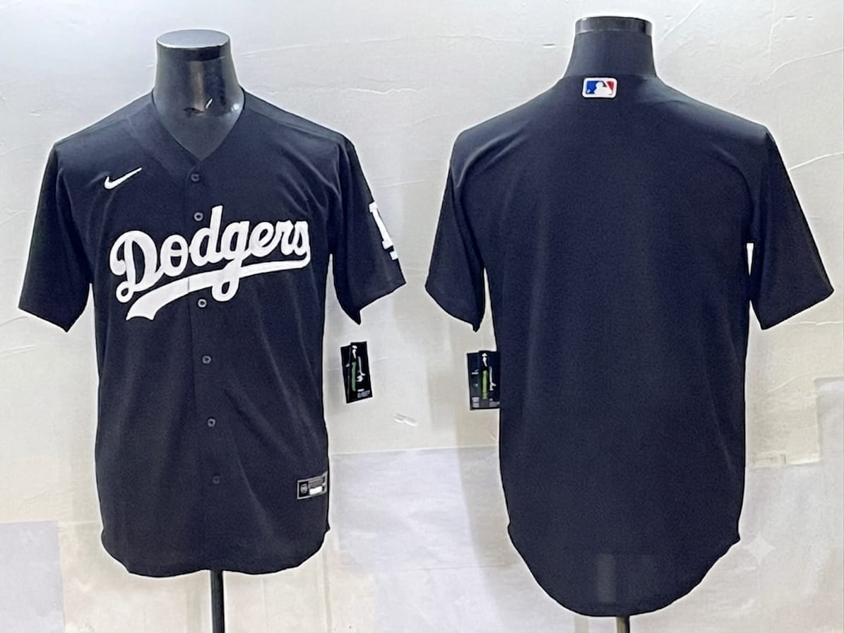 DODGERS BLACK JERSEY